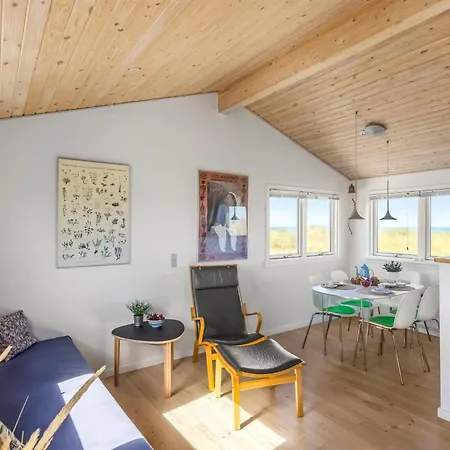 Nikoletta - 50m From The Sea By Interhome *